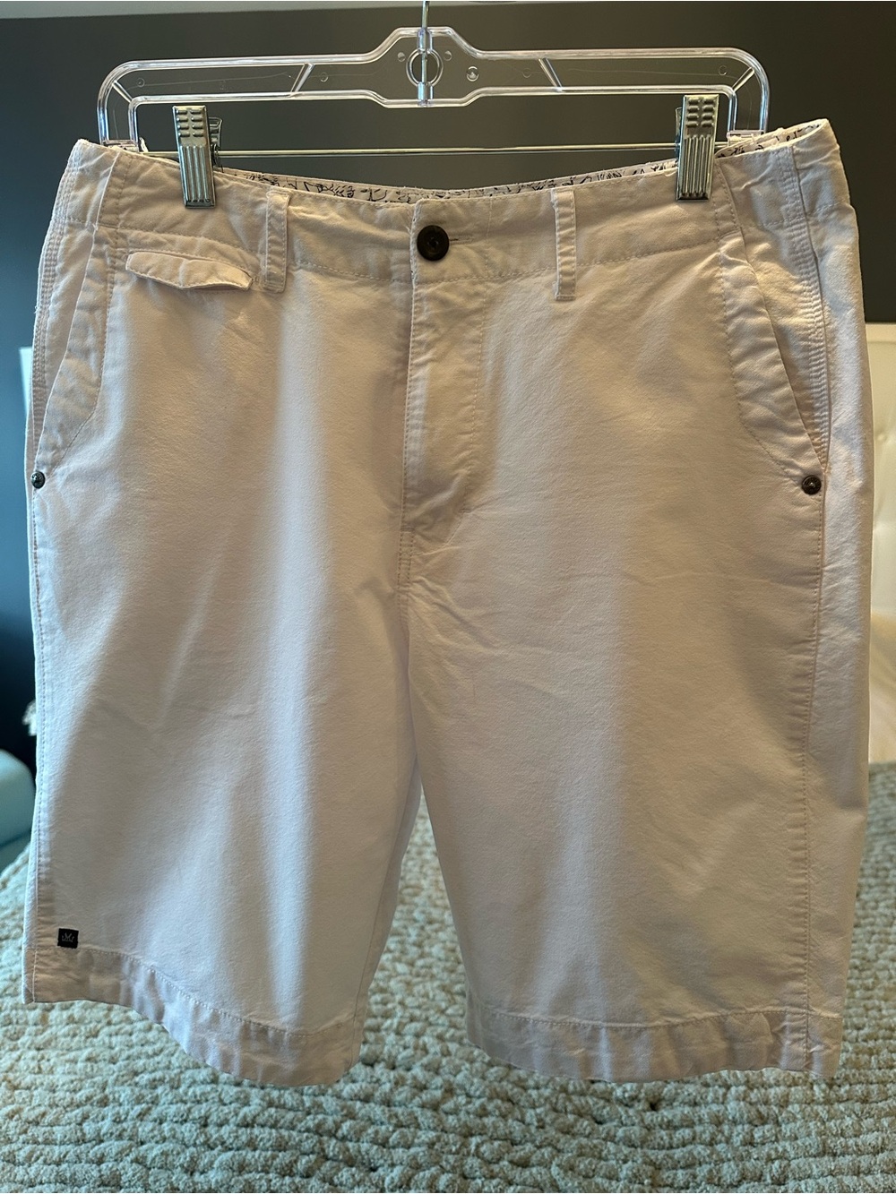 Micros Men’s White Cotton Shorts Size 32 Tailored Fit Flat Front Casual Chino